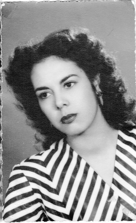 Emma Salas Olivas